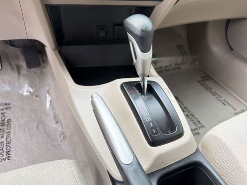 Used 2012 Honda Civic LX image 16
