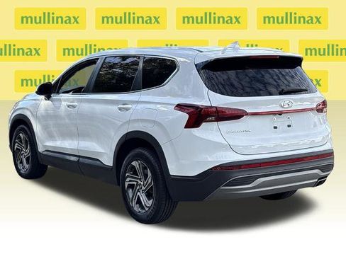 Used 2023 Hyundai Santa Fe SE image 9