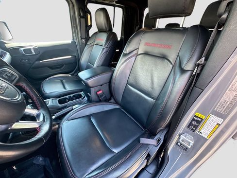 Used 2021 Jeep Gladiator Rubicon AWD/4WD image 16