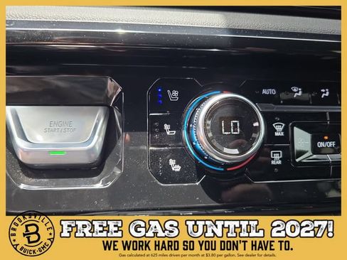 New 2026 GMC Sierra 1500 AT4 w/ Technology Package AWD/4WD image 23