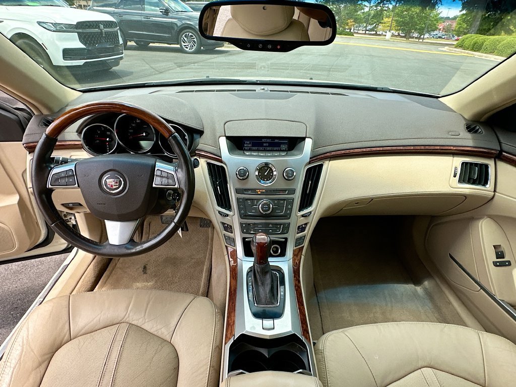 Used 2010 Cadillac CTS Luxury RWD image 3