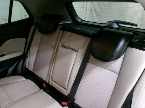 Used 2020 Buick Encore Preferred w/ Safety Package image 17