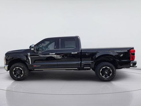 Used 2024 Ford F250 King Ranch w/ Tremor Off-Road Package AWD/4WD image 3