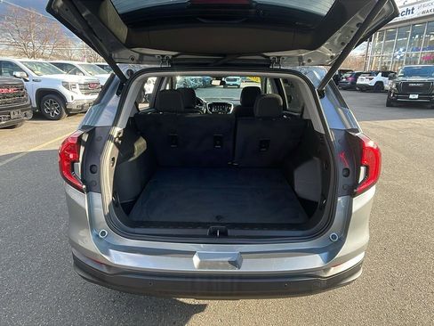 Certified 2023 GMC Terrain SLE w/ Driver Convenience Package image 7