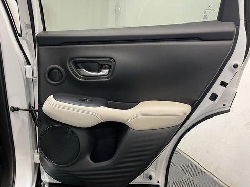 New 2025 Acura ADX A-Spec image 17