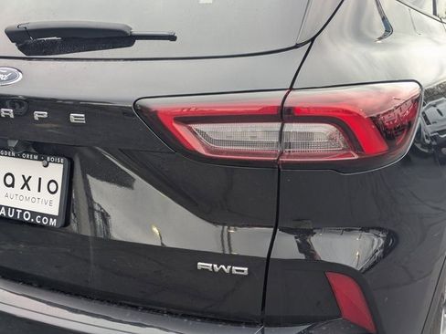 Used 2023 Ford Escape ST-Line image 4