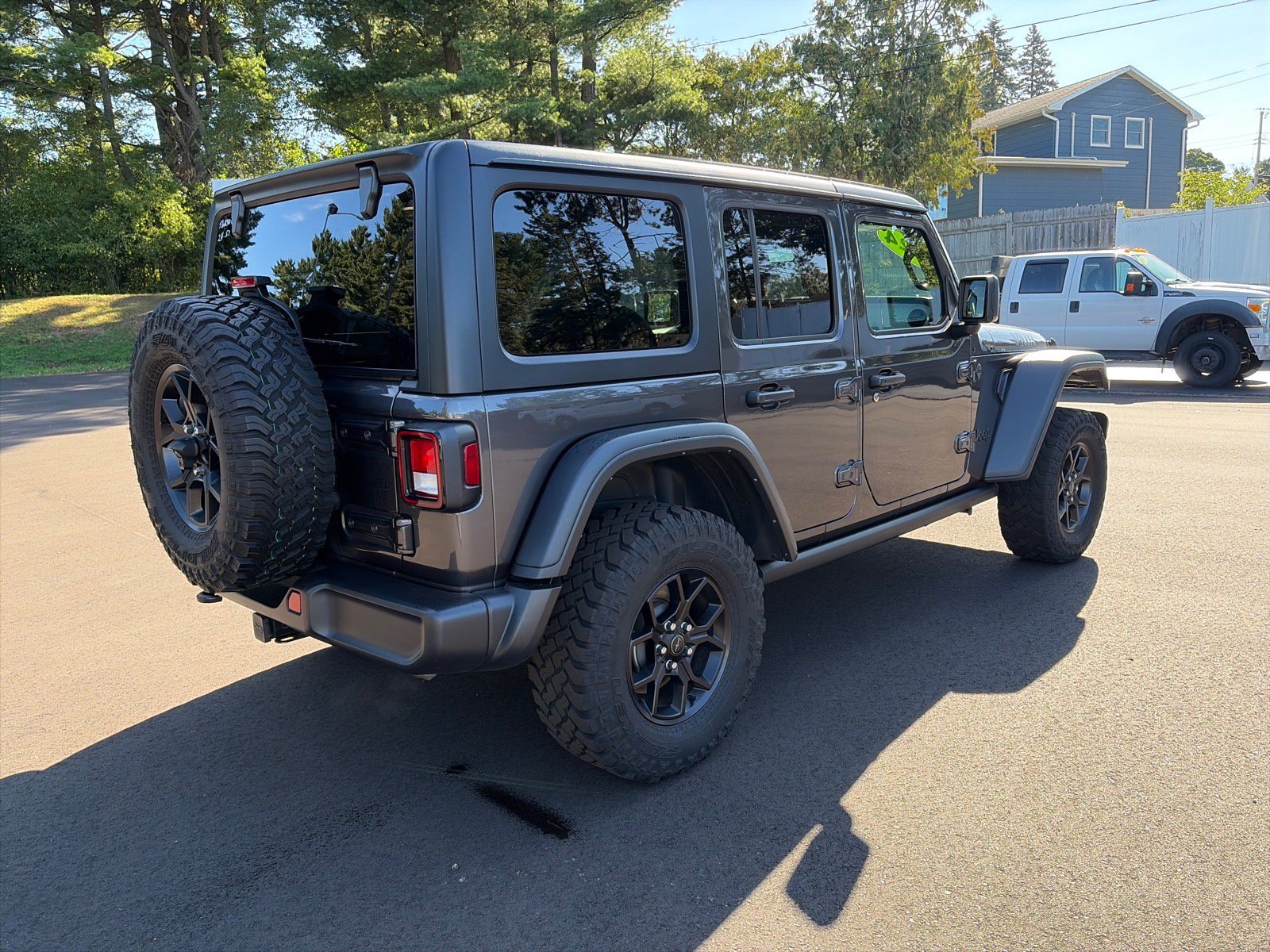Used 2024 Jeep Wrangler Unlimited Sport AWD/4WD image 6