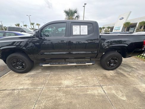 Used 2021 Toyota Tacoma SR w/ SR Convenience Package RWD image 19