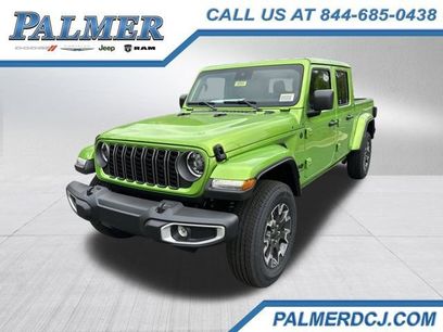 New 2025 Jeep Gladiator Sport w/ Premium Package