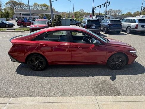 Used 2026 Hyundai Elantra Sport FWD image 8