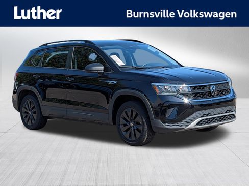 Certified 2024 Volkswagen Taos S FWD image 1