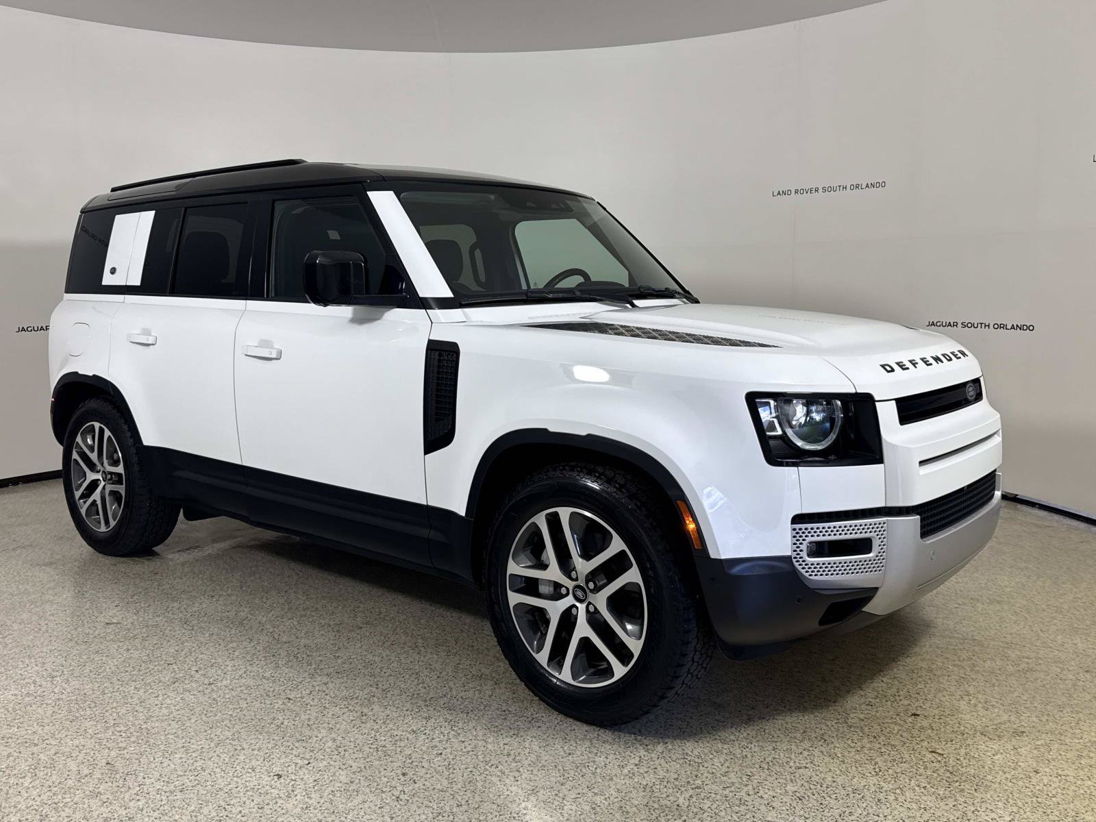 Used 2020 Land Rover Defender 110 SE AWD/4WD image 7