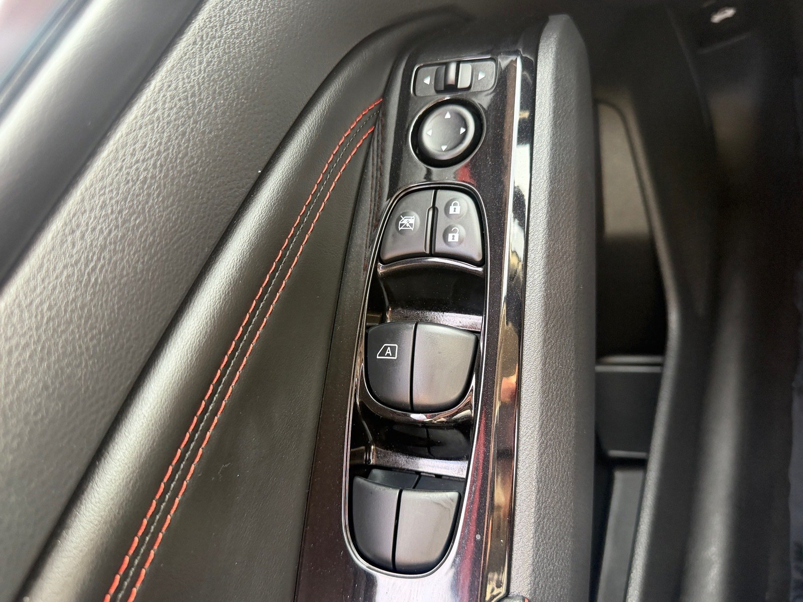 Certified 2023 Nissan Altima 2.5 SR FWD image 33