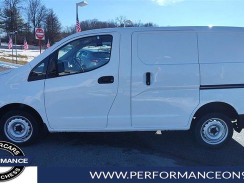 Used 2021 Nissan NV200 S image 6