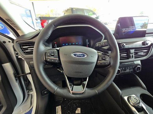 New 2025 Ford Escape Active w/ Cold Weather Package image 13