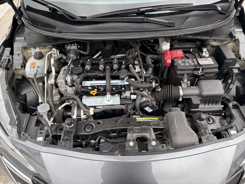 Used 2025 Nissan Versa SV FWD image 32