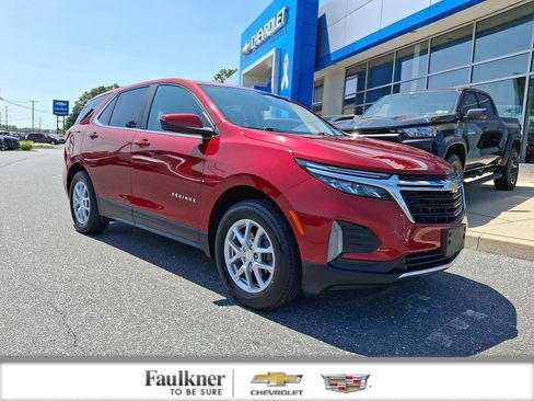 Certified 2023 Chevrolet Equinox LT image 1