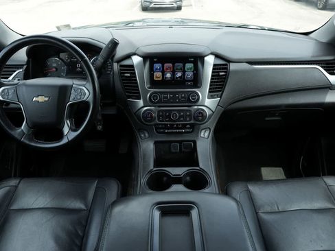 Used 2017 Chevrolet Tahoe LT w/ LT Midnight Edition AWD/4WD image 7
