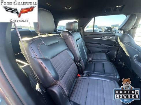 Used 2025 Ford Explorer ST-Line w/ ST-Line Street Pack image 26