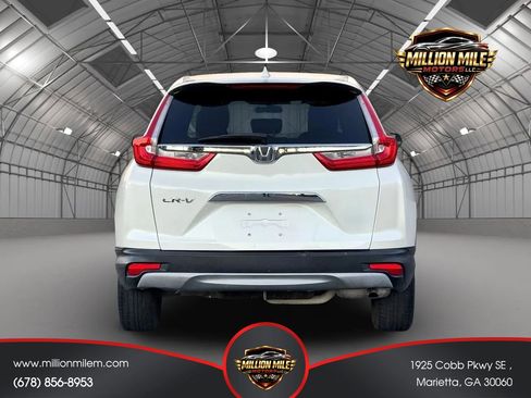 Used 2018 Honda CR-V LX image 4