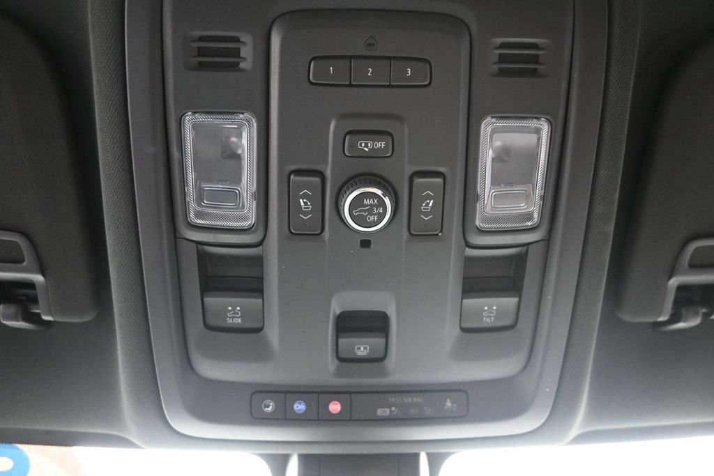 Used 2021 Chevrolet Tahoe High Country AWD/4WD image 23