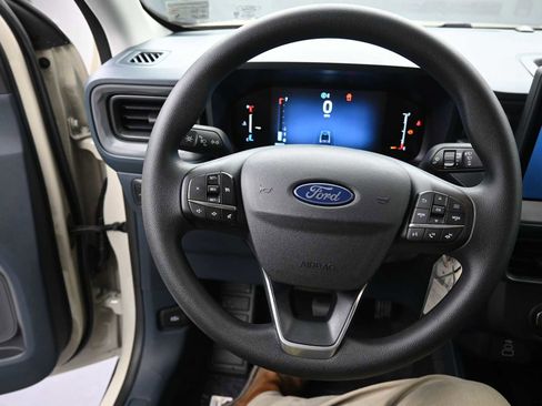 New 2025 Ford Maverick XL w/ Equipment Group 102A image 25