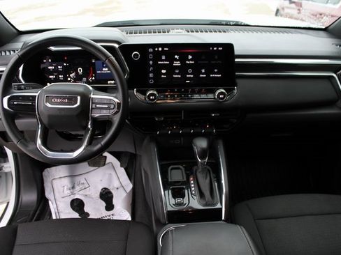 Used 2024 GMC Canyon Elevation w/ Convenience Package image 32