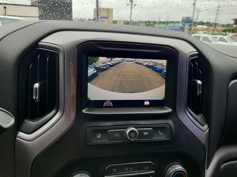 Used 2021 Chevrolet Silverado 1500 Custom RWD image 16