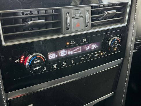 Used 2024 INFINITI QX80 Luxe w/ Cargo Package image 23