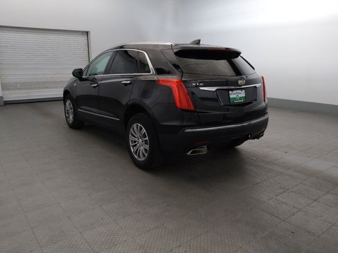 Used 2017 Cadillac XT5 Luxury w/ Driver Awareness Package FWD image 5