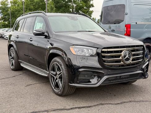 New 2026 Mercedes-Benz GLS 450 4MATIC image 5