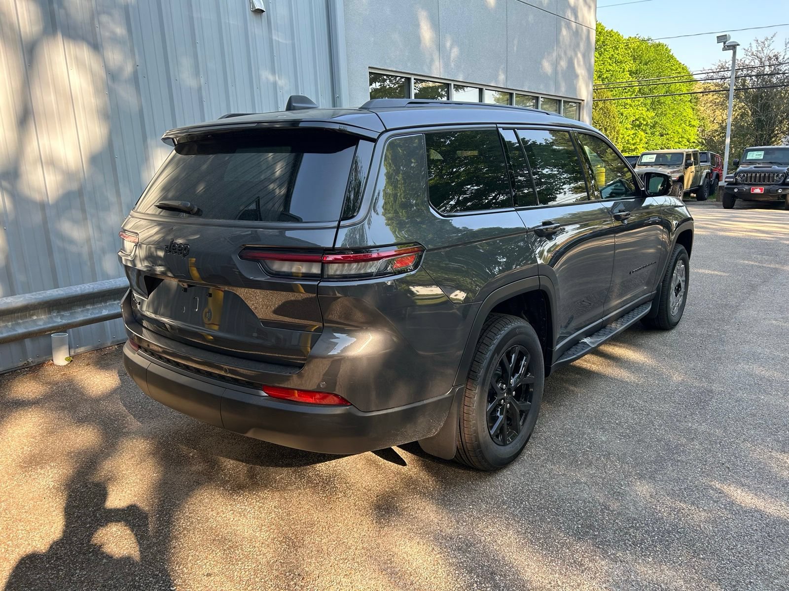 New 2026 Jeep Grand Cherokee L 4WD image 5