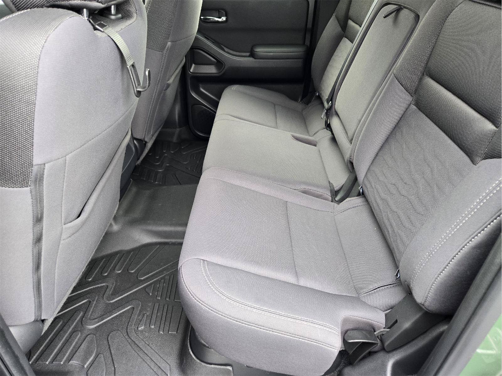 Used 2022 Nissan Frontier SV RWD image 28