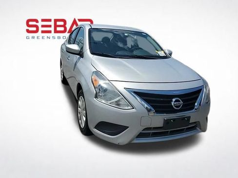 Used 2019 Nissan Versa SV FWD image 19