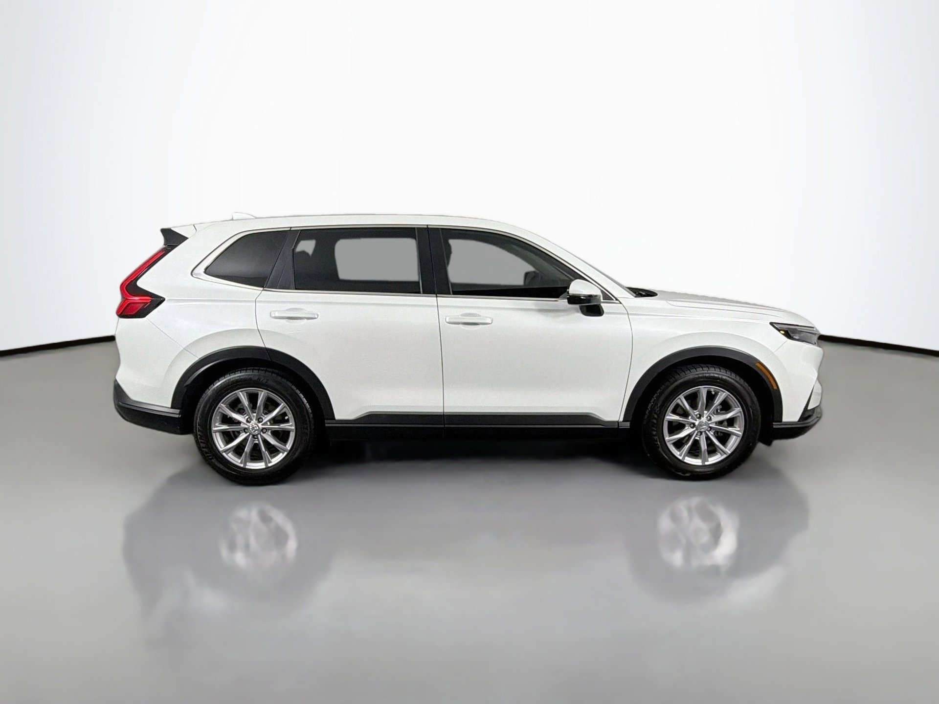 Used 2024 Honda CR-V EX image 2