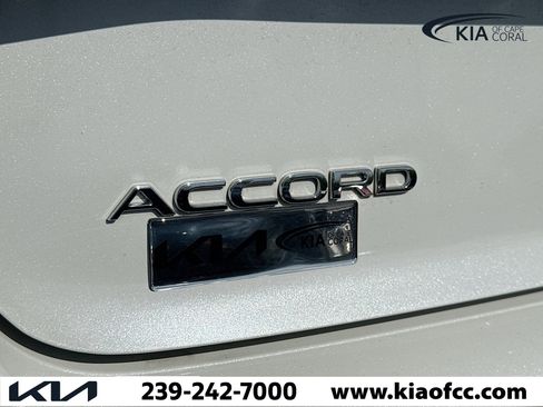Used 2023 Honda Accord EX image 11