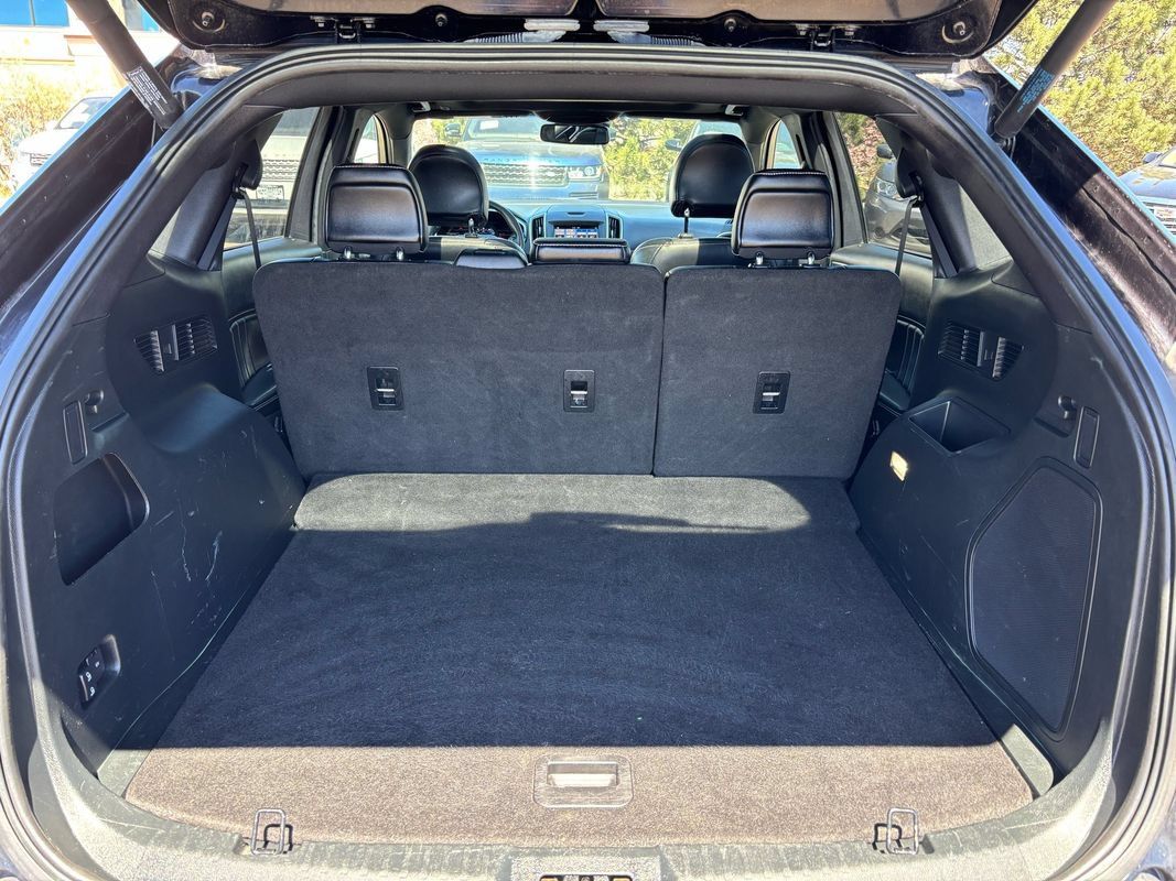 Used 2019 Ford Edge ST w/ Convenience Package AWD/4WD image 26