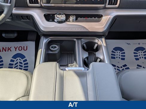 New 2026 Ford Expedition Active RWD image 25