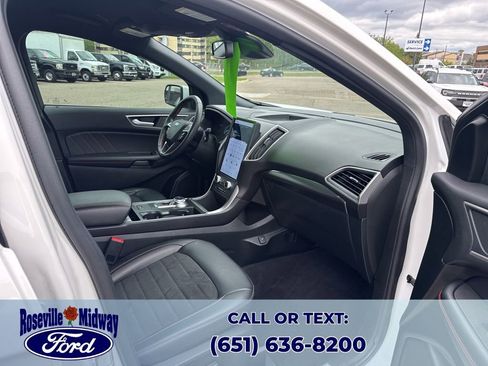 Used 2022 Ford Edge ST-Line AWD/4WD image 33