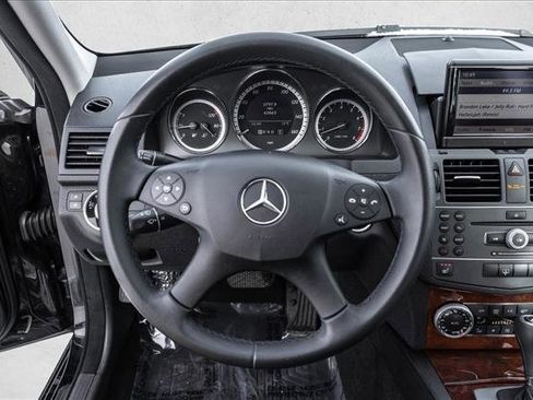 Used 2011 Mercedes-Benz C 300 4MATIC Sedan image 13