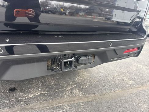 Used 2025 Ford Expedition Max Active image 12