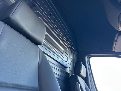 New 2025 Mercedes-Benz Sprinter 2500 image 16
