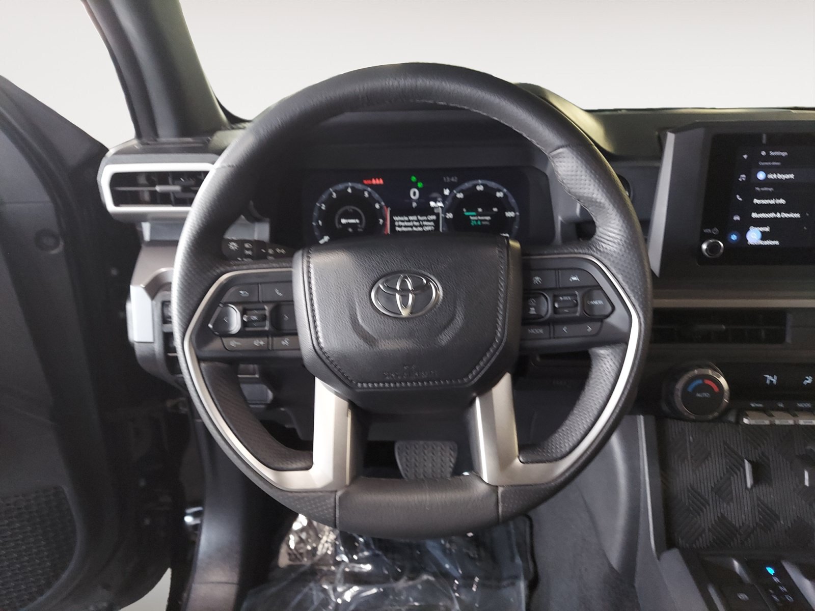 Used 2024 Toyota Tacoma TRD Off-Road AWD/4WD image 13