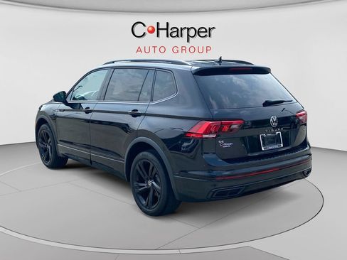 Used 2024 Volkswagen Tiguan SE R-Line AWD/4WD image 5