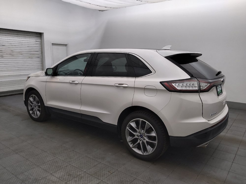 Used 2017 Ford Edge Titanium w/ Technology Package FWD image 3