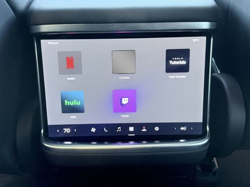 Used 2024 Tesla Model X Long Range image 63