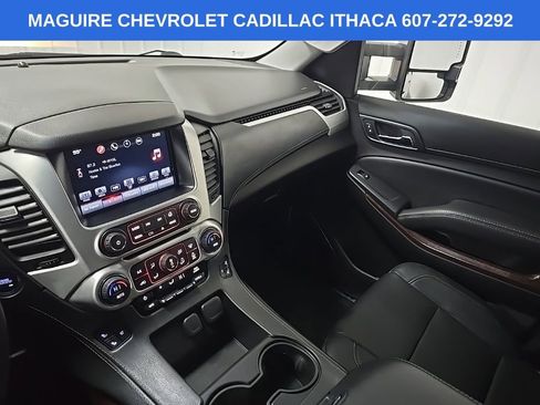 Used 2016 GMC Yukon XL SLT image 26