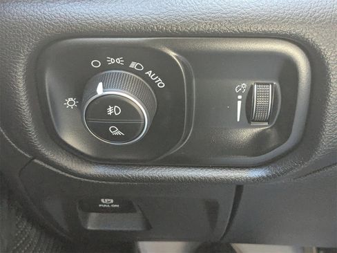 Used 2024 RAM 1500 Big Horn image 25