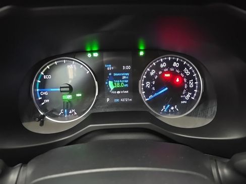 Used 2019 Toyota RAV4 XLE w/ Convenience Package AWD/4WD image 22
