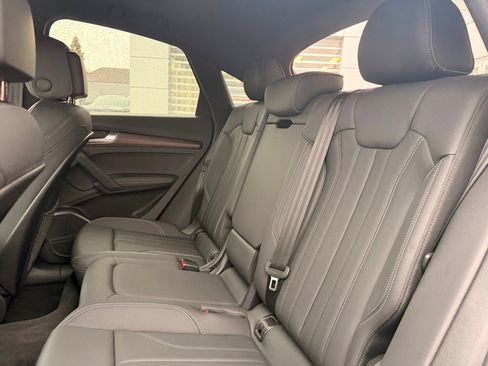 Used 2023 Audi Q5 2.0T Premium Plus w/ Premium Plus Package image 14